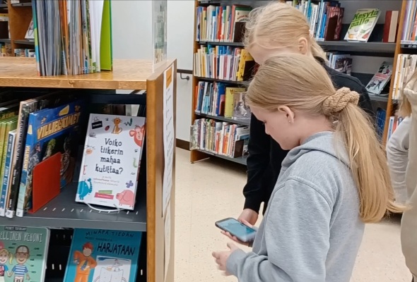 PELAA-hankkeella potkua pelikasvatukseen ja pelitoimintaan kirjastossa